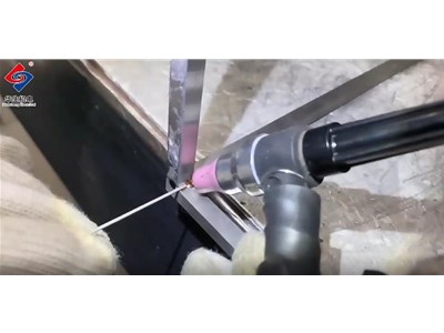 冷焊机需要焊丝吗